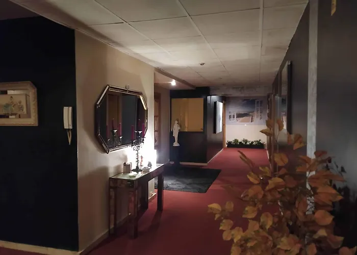 Hostal Happystay
